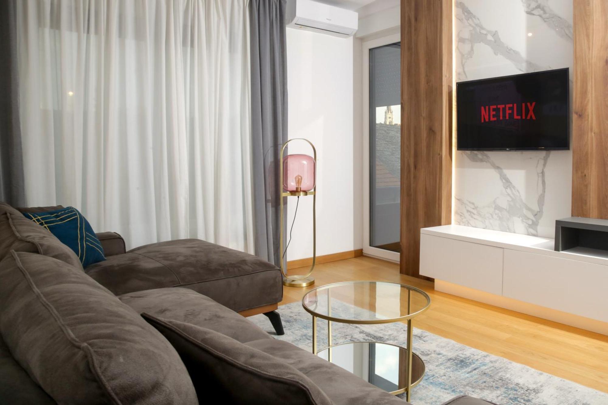 Supernova Royal Residence Νόβι Σαντ Εξωτερικό φωτογραφία