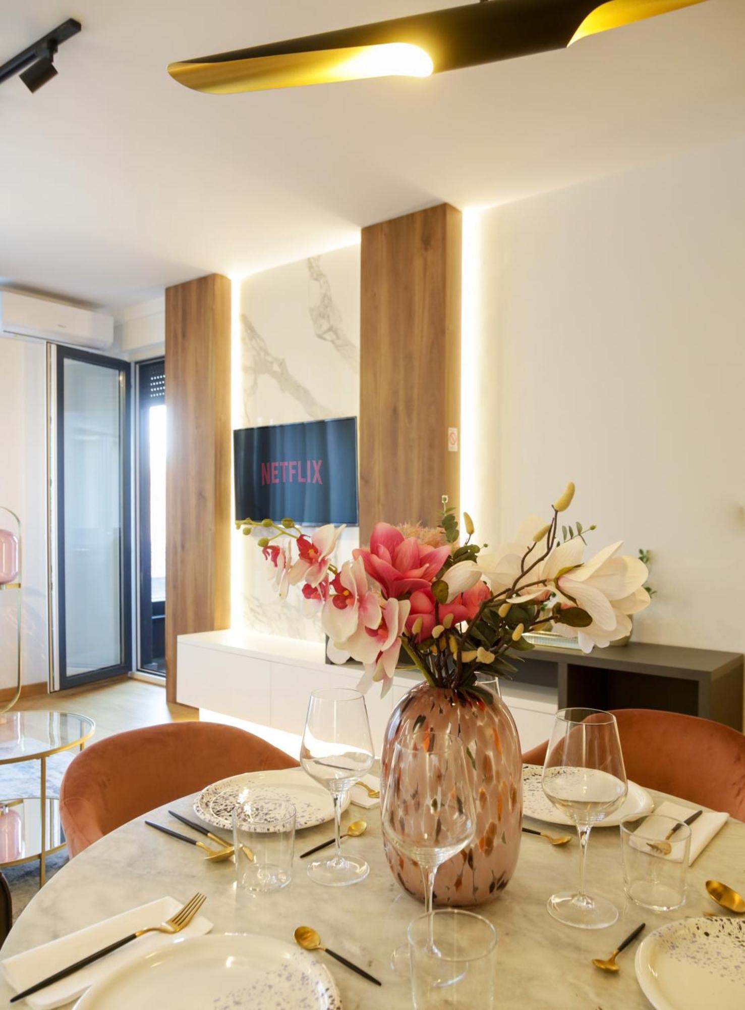 Supernova Royal Residence Νόβι Σαντ Εξωτερικό φωτογραφία